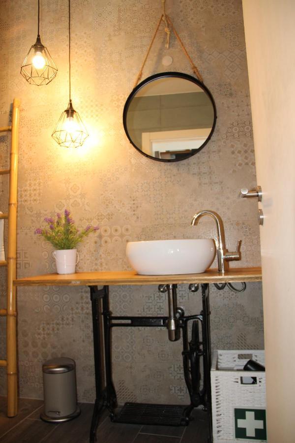 Appartement Trendy House à Lagos Extérieur photo